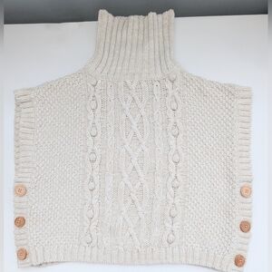 Nula Bug Kids' (Size 8) Sleeveless Cream Cable-Knit Turtleneck Sweater Vest